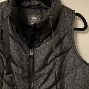 NWT. Cheetah print Vest